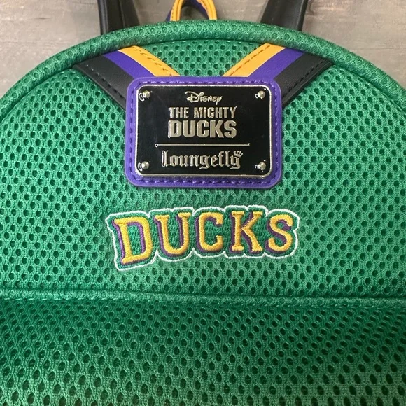Disney Loungefly Mighty Ducks Conway 96 Mini Backpack - Rare/Never Used - Picture 4 of 9